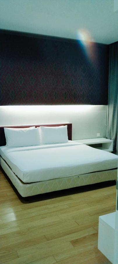 Platinum Suites Klcc By Star Residence Куала Лумпур Екстериор снимка